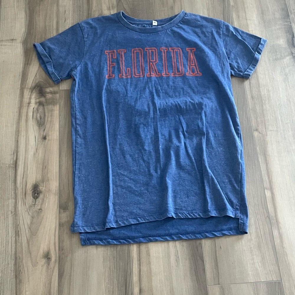 University of Florida Gators blue and orange t shirt women’s tee size medium